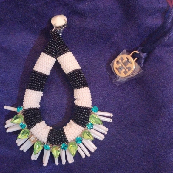 Tory Burch statement earrings - Picture 2 of 5